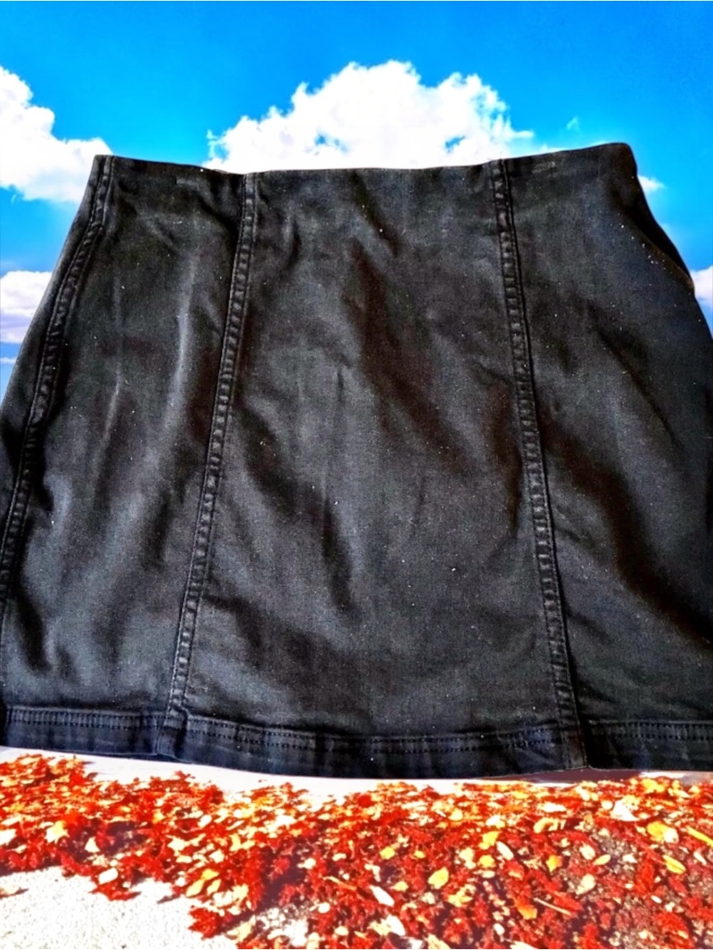 FULL TILT Black Denim Skirt Mini Seamwork Back Zipper Womens Medium